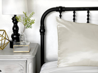 Single STD/Queen Satin Pillowcase